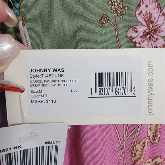 NWT Johnny Was Marcel Favorite Crew Neck Swing Tee - Picture 4 of 7